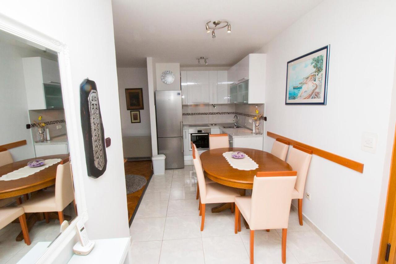 Apartman Seka Omiš Eksteriør bilde