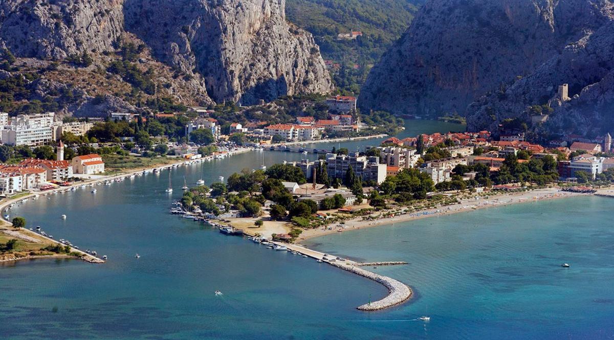 Apartman Seka Omiš Eksteriør bilde